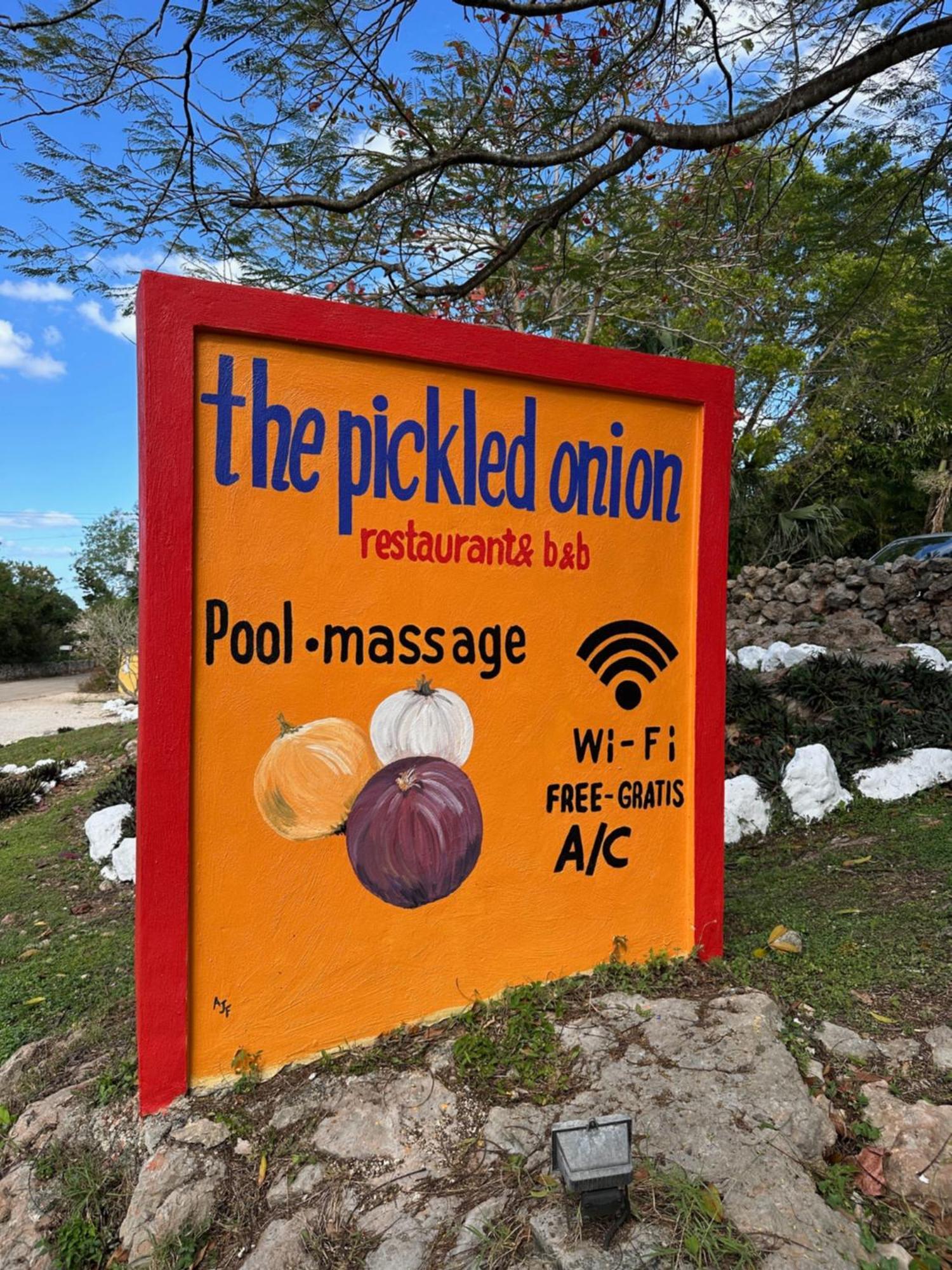 The Pickled Onion Eco-Boutique B&B Santa Elena Extérieur photo